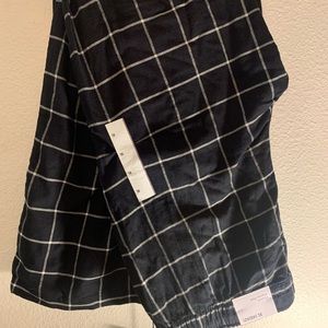 Men’s XL Black patterned pajama pants